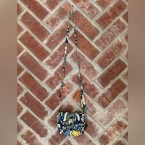 Vera Bradley Ellie Blue Crossbody‎ Bag Purse Zippers Pockets Retired 2012